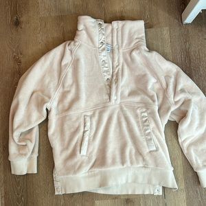 Super soft athleta pullover